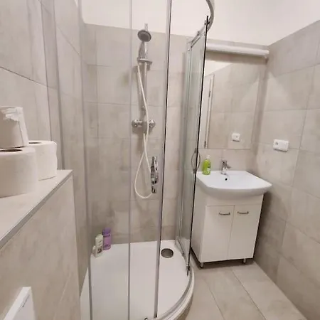 Star With Terrace 5c Apartman *